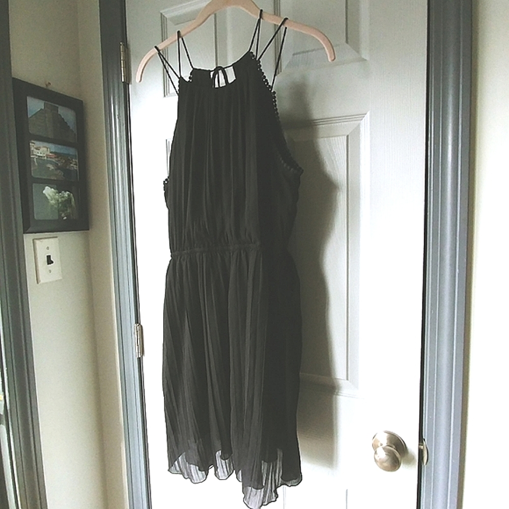 Abercrombie & Fitch Little Black Halter Dress M NWOT🎉LBD
